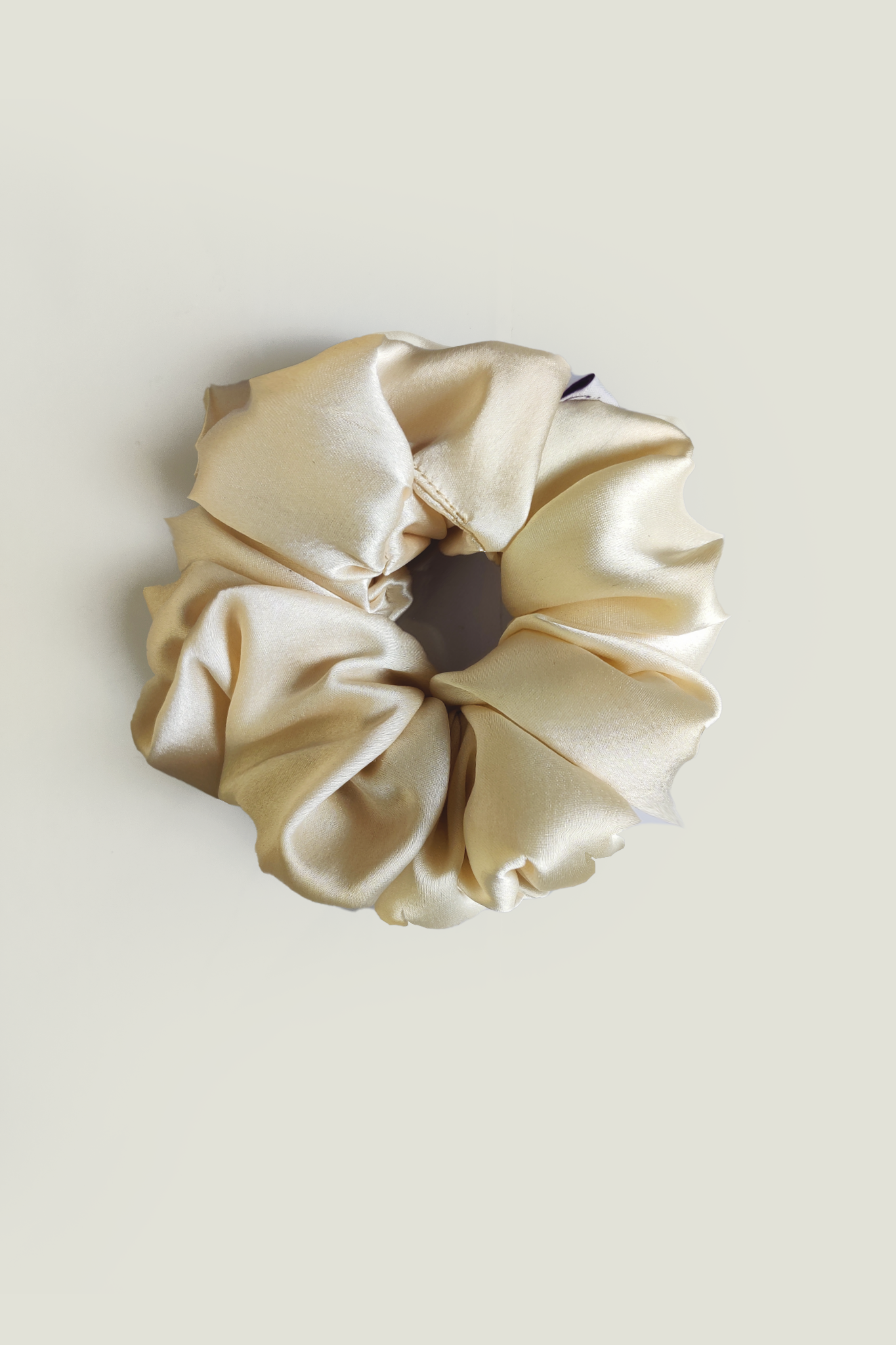 Cherrylavish Hair Scrunchie - Champagne