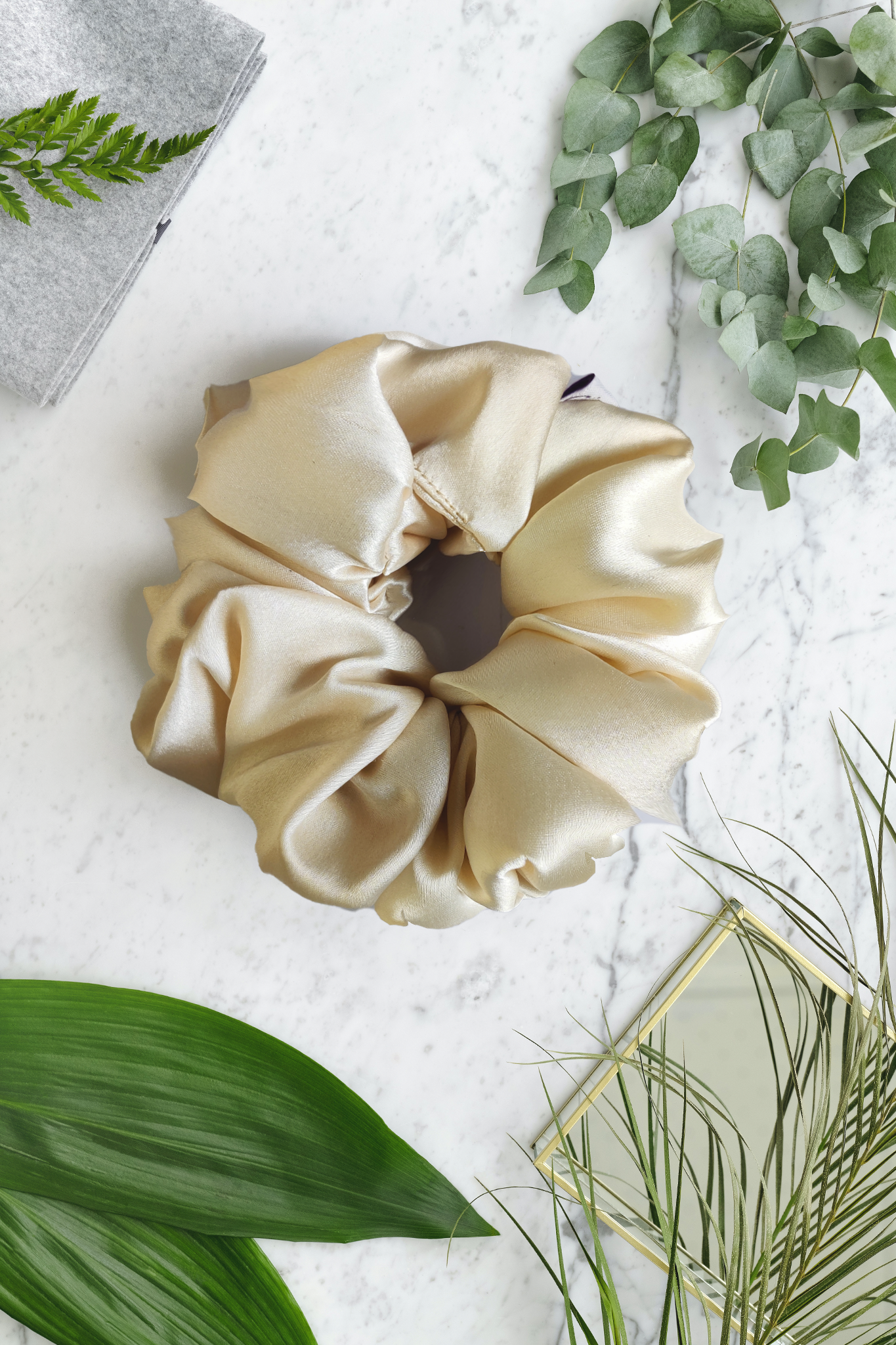 Cherrylavish Hair Scrunchie - Champagne